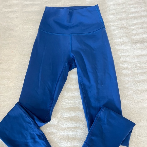 lululemon athletica like new women’s Blue Leggings - Picture 4 of 5